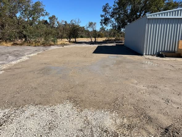 Soft sand converted to a usable hardstand: photo 2